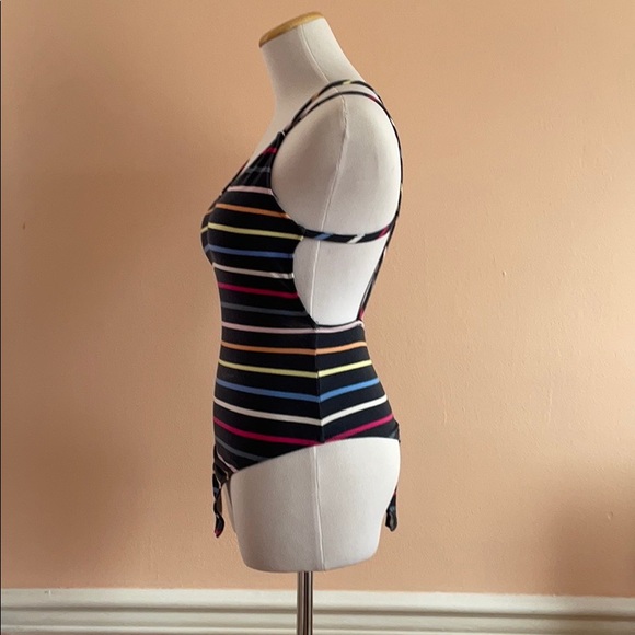 Body suit - Picture 2 of 7